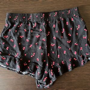 Cherry patterned lounge shorts